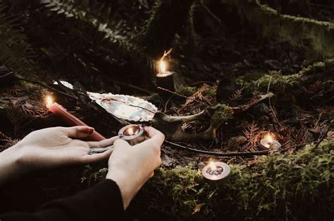 Wiccan Candle Shapes as Tools for Spellcasting and Ritual Work